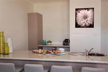 H Boutique Hotel - Accommodation Kalgoorlie 1