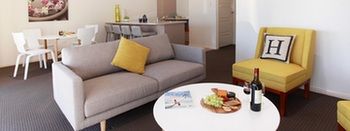 H Boutique Hotel - Accommodation Kalgoorlie 18