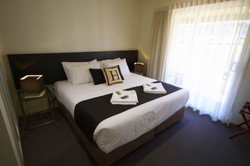 H Boutique Hotel - Accommodation Kalgoorlie 43