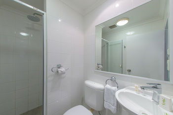 Quality Hotel CKS Sydney Airport - Accommodation Kalgoorlie 0