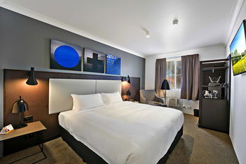 Quality Hotel CKS Sydney Airport - Accommodation Kalgoorlie 1