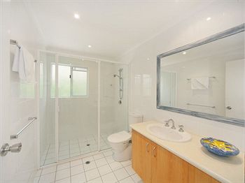 44 Cooran Court - Accommodation Kalgoorlie 0
