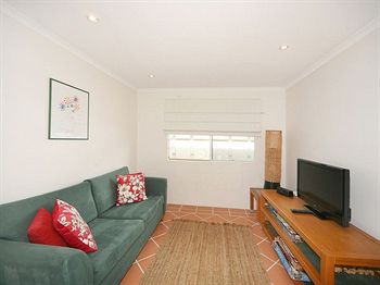 44 Cooran Court - Accommodation Kalgoorlie 7