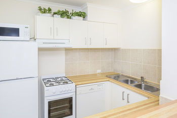 Metro Apartments On King Street - Accommodation Kalgoorlie 8