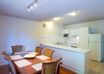Palm Court Noosa - Accommodation Kalgoorlie 5