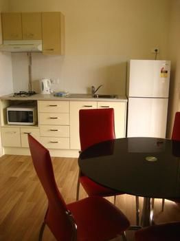 Australian Motor Homes Tourist Park - Accommodation Kalgoorlie 2