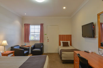 Cadman Motor Inn & Apartments - Accommodation Kalgoorlie 6
