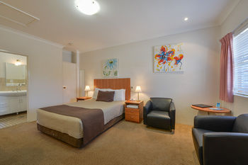 Cadman Motor Inn & Apartments - Accommodation Kalgoorlie 9