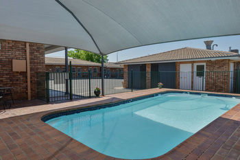 Cadman Motor Inn & Apartments - Accommodation Kalgoorlie 23