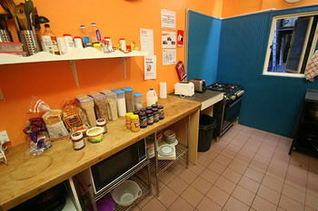 Zing Backpackers - Accommodation Kalgoorlie 0