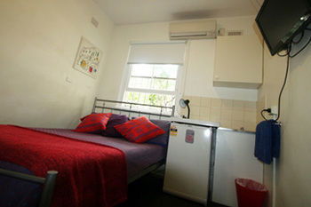 Zing Backpackers - Accommodation Kalgoorlie 6