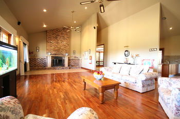 Relaxin - Accommodation Kalgoorlie 10