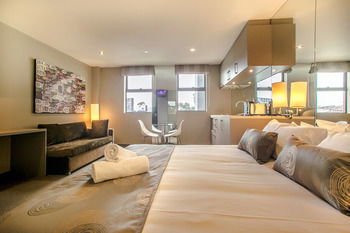 Comfy Kew Apartments - Accommodation Kalgoorlie 5