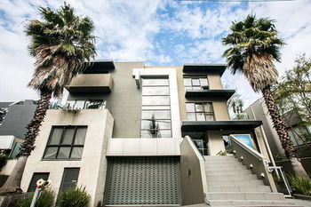 Comfy Kew Apartments - Accommodation Kalgoorlie 17