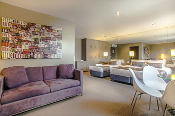 Comfy Kew Apartments - Accommodation Kalgoorlie 18