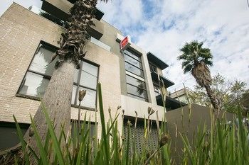 Comfy Kew Apartments - Accommodation Kalgoorlie 21
