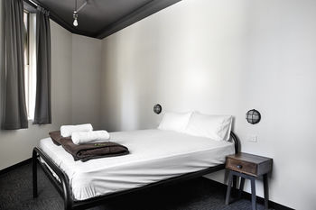 The Pod Sydney - Accommodation Kalgoorlie 2