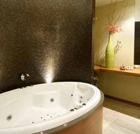 Hepburn Spa Pavilions - Saffron - Accommodation Kalgoorlie