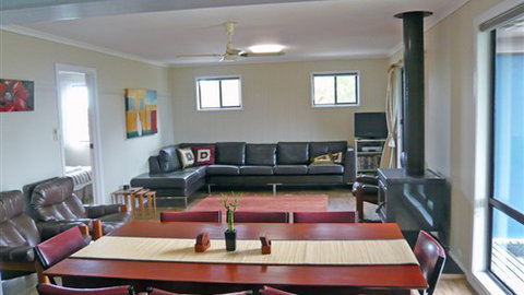 Sabrelyn Park - Accommodation Kalgoorlie 3