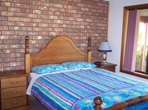 Bott's Beach Retreat - Accommodation Kalgoorlie 1