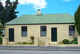 Gaol House Cottages - Accommodation Kalgoorlie 0
