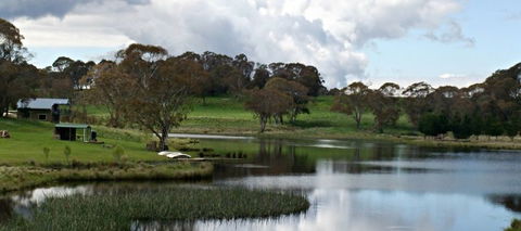 Lochlorian Trout Fishing And Getaway - Accommodation Kalgoorlie 1