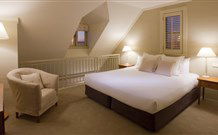 Anchorage Port Stephens - Accommodation Kalgoorlie 0