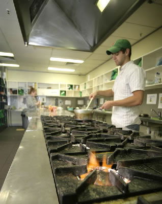 The Greenhouse Backpacker - Accommodation Kalgoorlie 4
