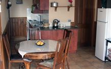 Mount Christopherson Retreat - Accommodation Kalgoorlie 0