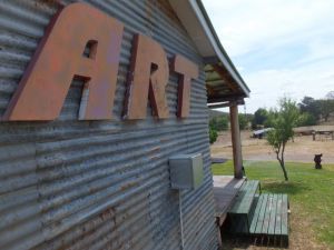The Art Shack - Accommodation Kalgoorlie 6
