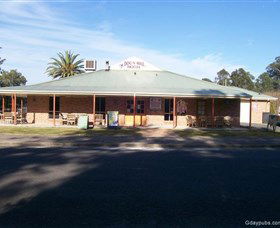 Dog N Bull - Accommodation Kalgoorlie 0
