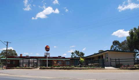 Illabo Hotel - Accommodation Kalgoorlie 1