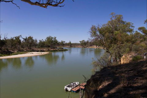 River Shack Rentals - Living The Dream - Accommodation Kalgoorlie 60
