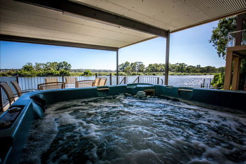 River Shack Rentals - Living The Dream - Accommodation Kalgoorlie 49