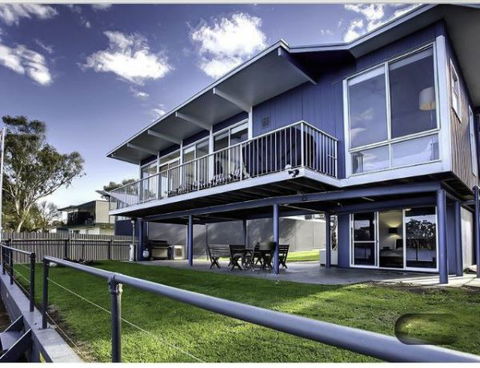 River Shack Rentals - Living The Dream - Accommodation Kalgoorlie 96