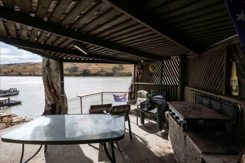 River Shack Rentals - Living The Dream - Accommodation Kalgoorlie 38