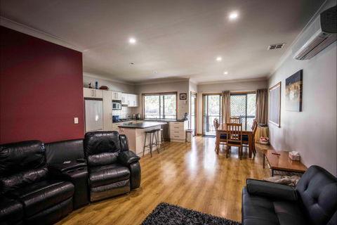 River Shack Rentals - Living The Dream - Accommodation Kalgoorlie 41