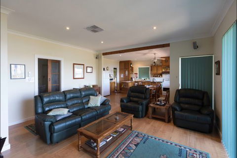 River Shack Rentals - Living The Dream - Accommodation Kalgoorlie 65