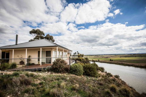 River Shack Rentals - Living The Dream - Accommodation Kalgoorlie 27