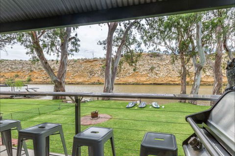River Shack Rentals - Living The Dream - Accommodation Kalgoorlie 10