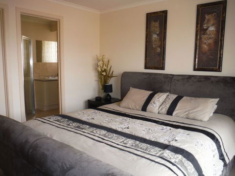 Sandy Shores - Accommodation Kalgoorlie 1