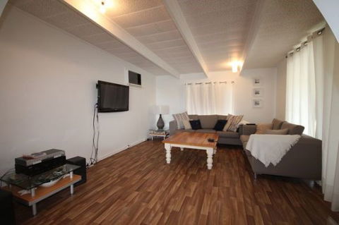 LJ Hooker Goolwa Holiday Rentals - 42 Underwood Avenue, Goolwa Beach - Accommodation Kalgoorlie 10