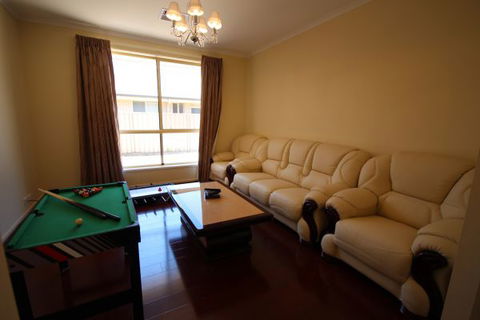 LJ Hooker Goolwa Holiday Rentals - 42 Underwood Avenue, Goolwa Beach - Accommodation Kalgoorlie 17