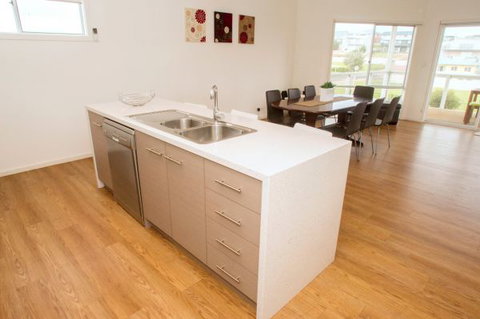 Ocean Sounds - Accommodation Kalgoorlie 2