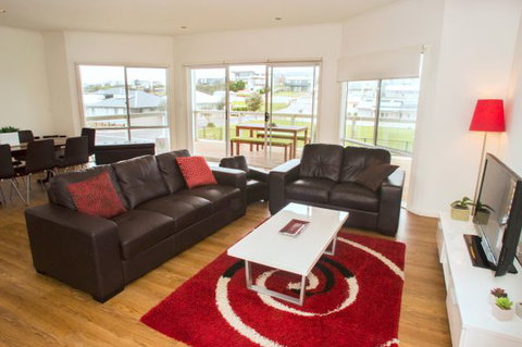Ocean Sounds - Accommodation Kalgoorlie 5