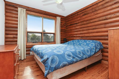 Sam's - Accommodation Kalgoorlie 7