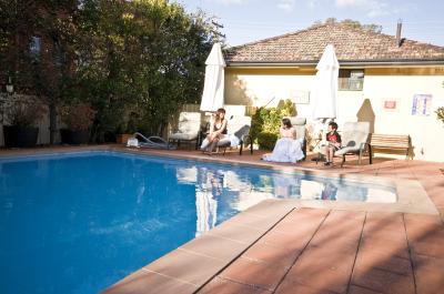 Quality Inn Country Plaza Queanbeyan - Accommodation Kalgoorlie 4