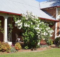 Strayleaves Elegant Accommodation - Accommodation Kalgoorlie