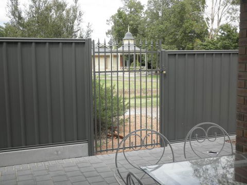 C&C's Bed And Breakfast - Accommodation Kalgoorlie 10