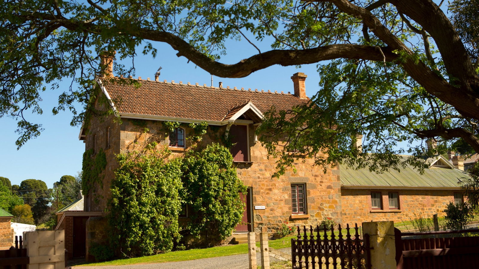 Hamilton SA Accommodation Kalgoorlie